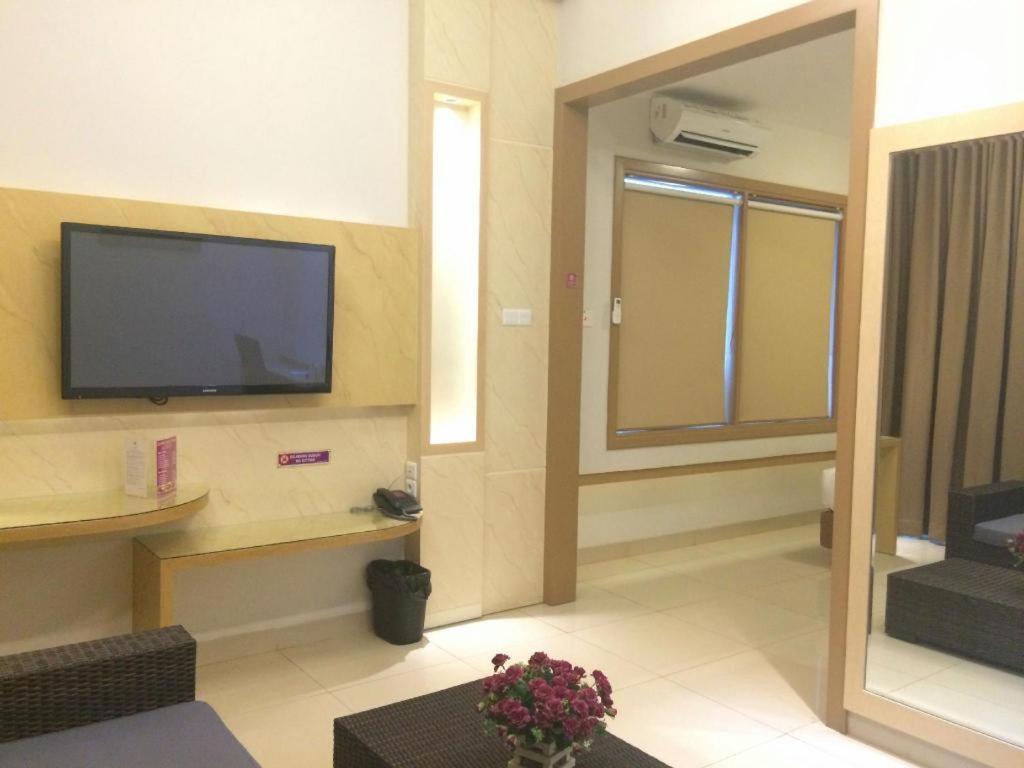 Hotel D' Calia Tarakan Exterior foto