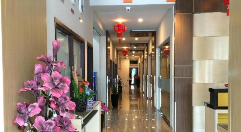 Hotel D' Calia Tarakan Exterior foto