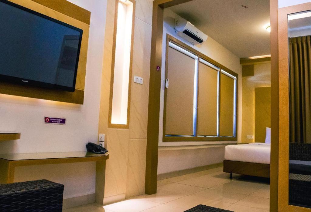 Hotel D' Calia Tarakan Exterior foto